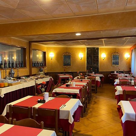 Hotel Mondial Рапалло Екстер'єр фото