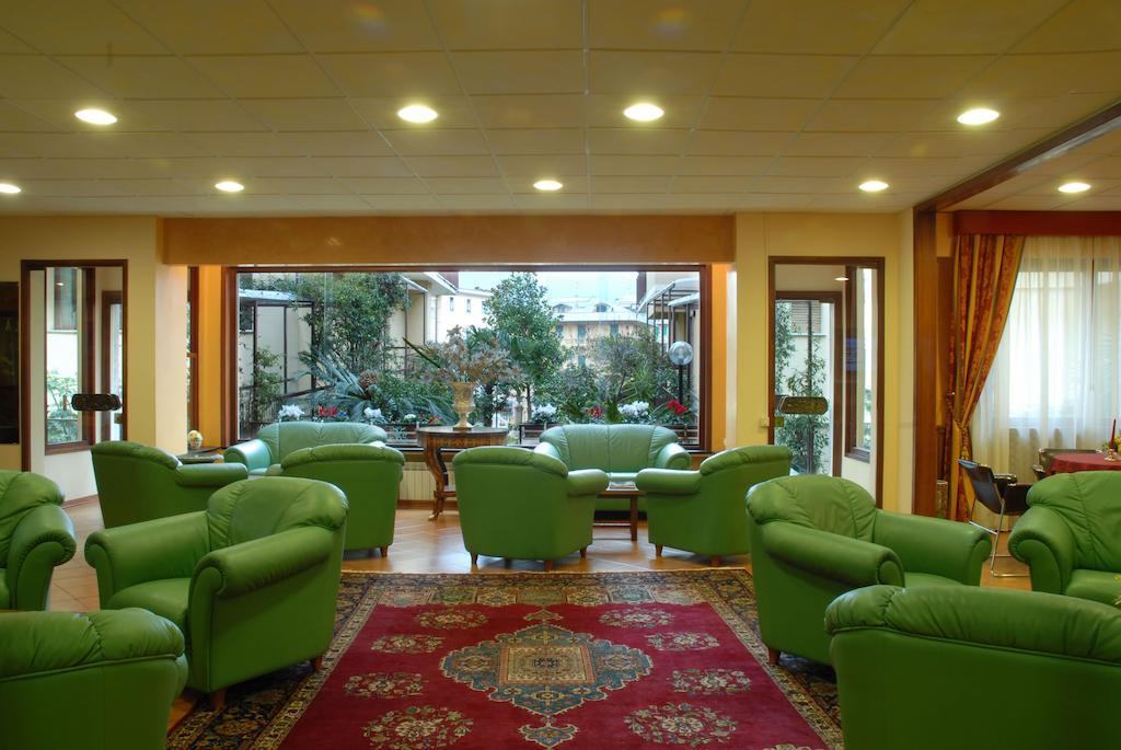 Hotel Mondial Рапалло Екстер'єр фото